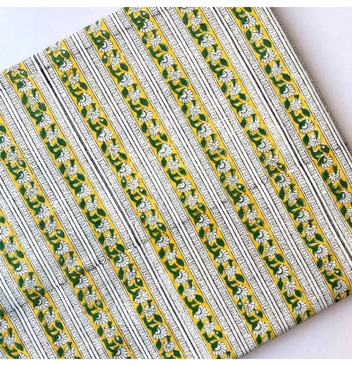 Cotton Hand Block Printed Floral Pattern Cotton Fabric Breathable Casual Style Clothes Fabric for Women Cotton Hand Block Printed Floral Pattern Cotton Fabric Breathable Casual Style Clothes Fabric for Women